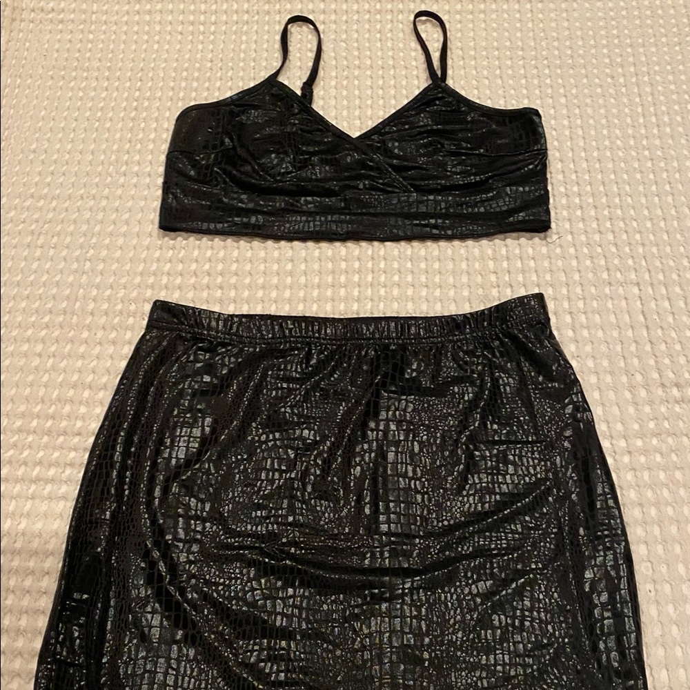Stunning brand new 2piece outfit for woman from SHEIN never worn super sexy 🤩